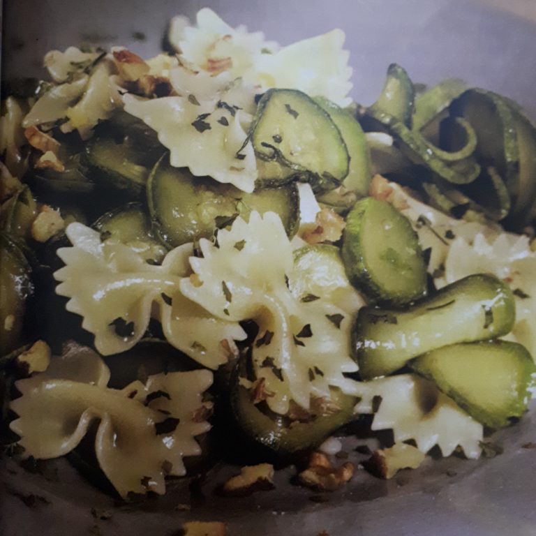 Gravatinha com Abobrinha e Nozes