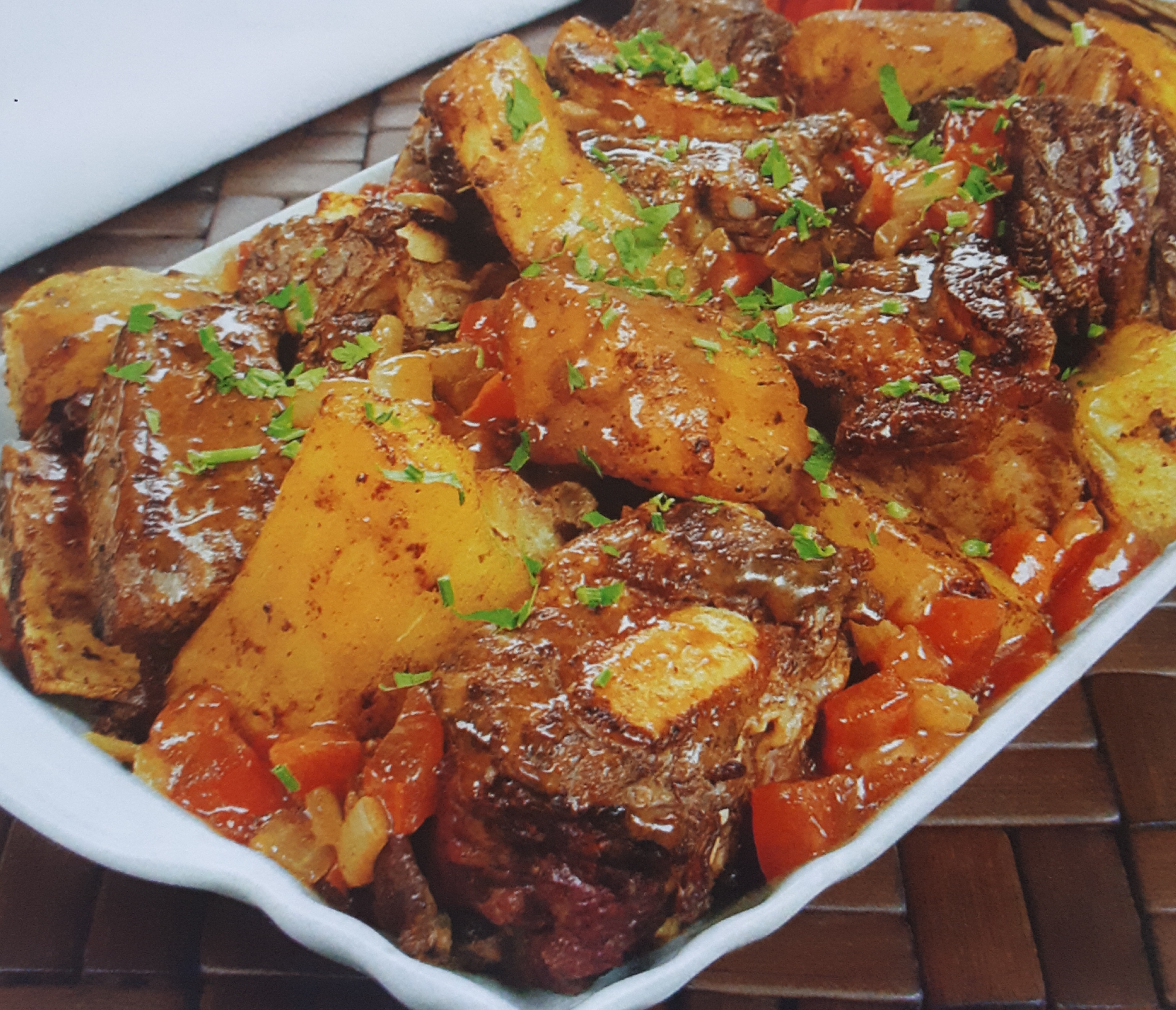 Costelada com Mandioca