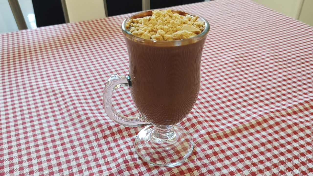 Chocolate Quente com Paçoca - Meu Caderno de Receitas