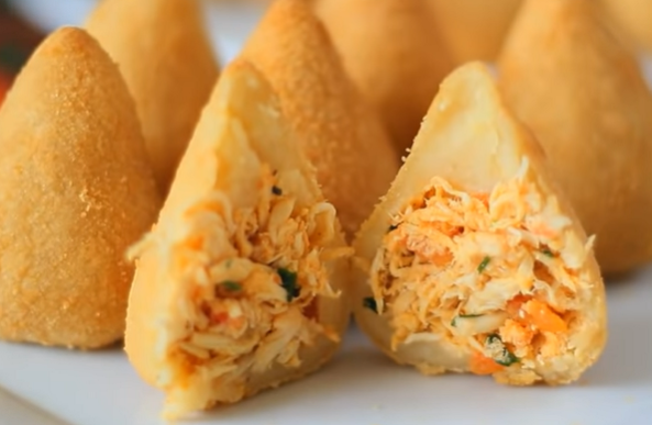 Coxinha de Frango Massa e Recheio