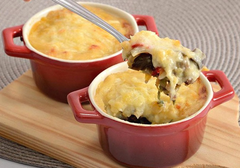 Escondidinho de Berinjela e Queijo