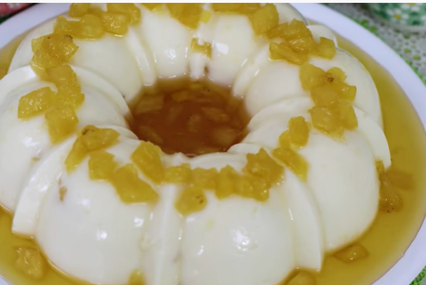 Manjar de Coco com Abacaxi