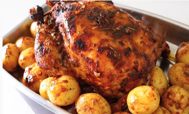 Frango Assado Temperado com Farofa