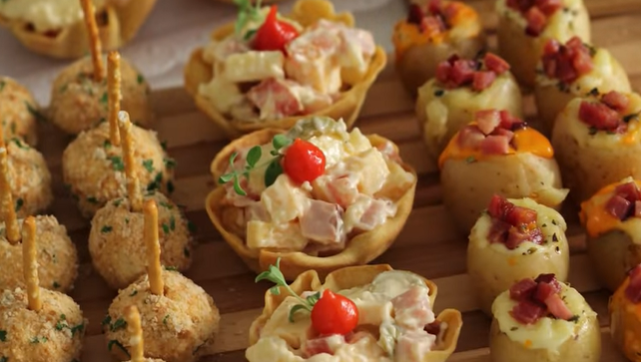 Cestinha de Frios, Batata Recheada e Bolinhas de Queijo