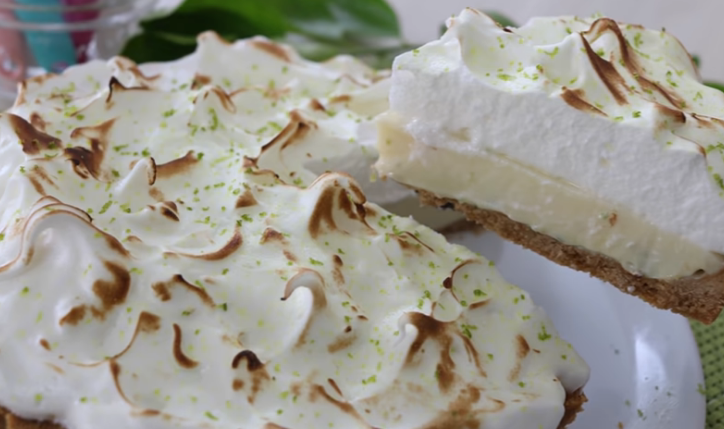 Torta de Limão com Merengue - Meu Caderno de Receitas