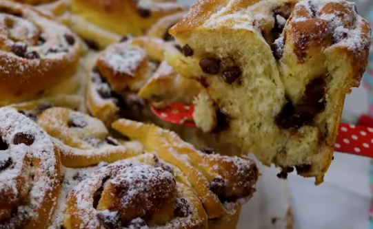 Pão Doce com Chocolate