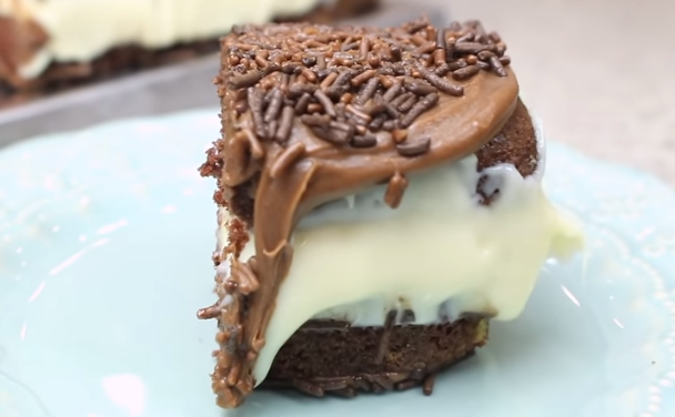 Bolo Gelado de Chocolate