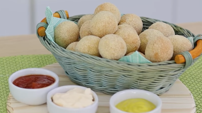 Bolinha de Queijo - Meu Caderno de Receitas