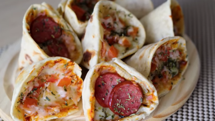 Pizza Cone Recheada - Meu Caderno de Receitas