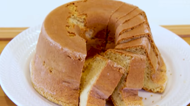 Bolo Simples sem Farinha de Trigo - Meu Caderno de Receitas