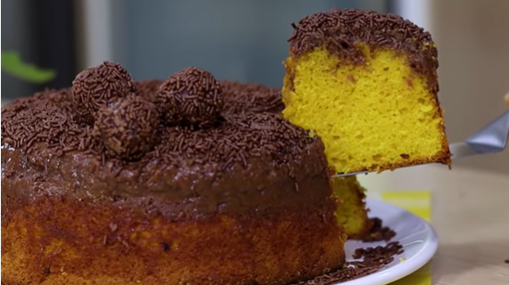 Bolo de Cenoura Invertido - Meu Caderno de Receitas