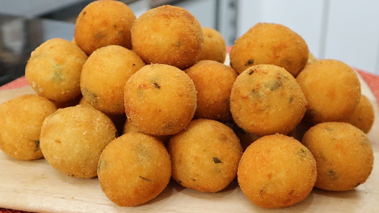 Bolinho de Mandioca - Meu Caderno de Receitas