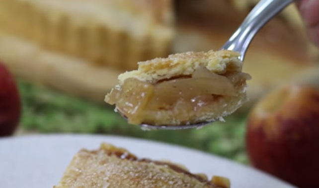 Torta de Maçã Americana - Meu Caderno de Receitas