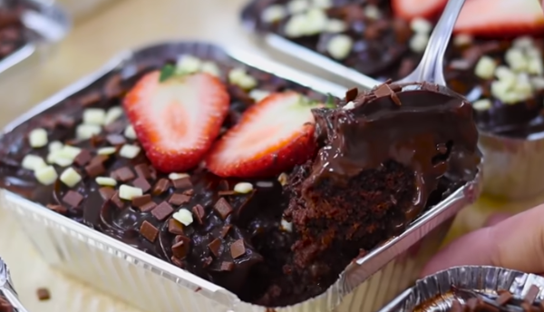 Bolo Gelado de Chocolate na Marmita - Meu Caderno de Receitas