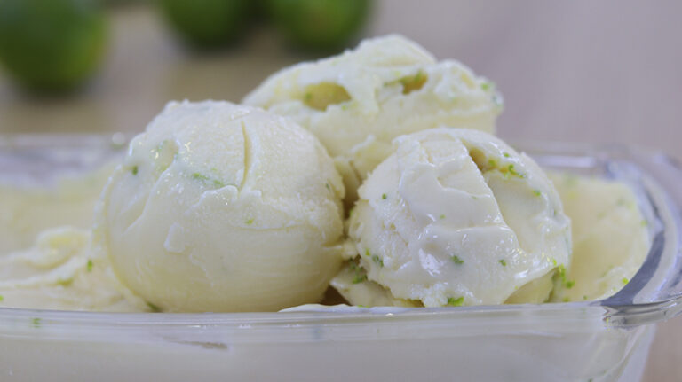 Sorvete de Limão - Meu Caderno de Receitas